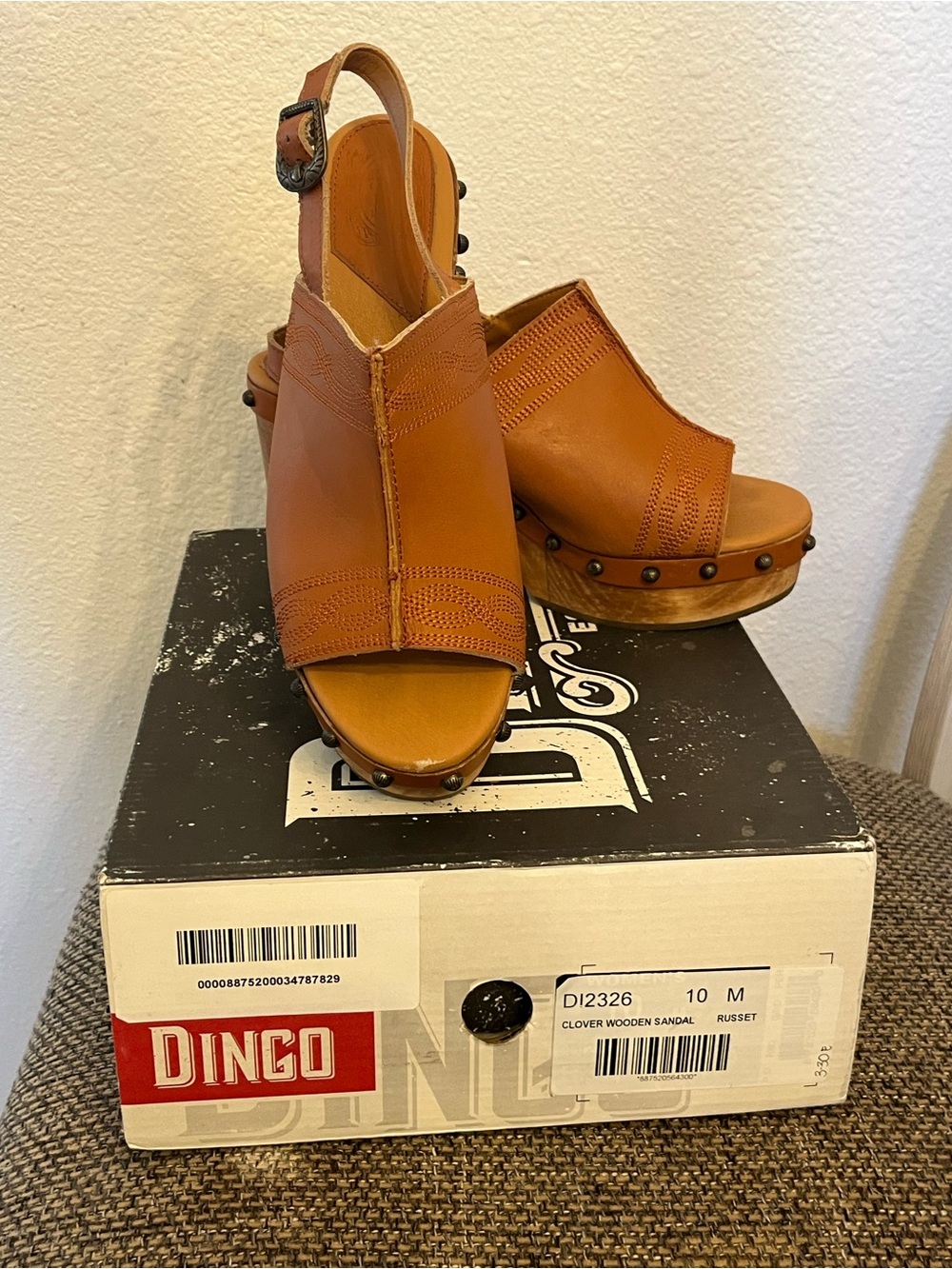 Dingo Russet Leather Platform Clog Sandals